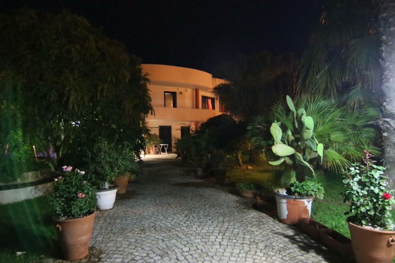 B & B Paradise Мелендуньо Экстерьер фото